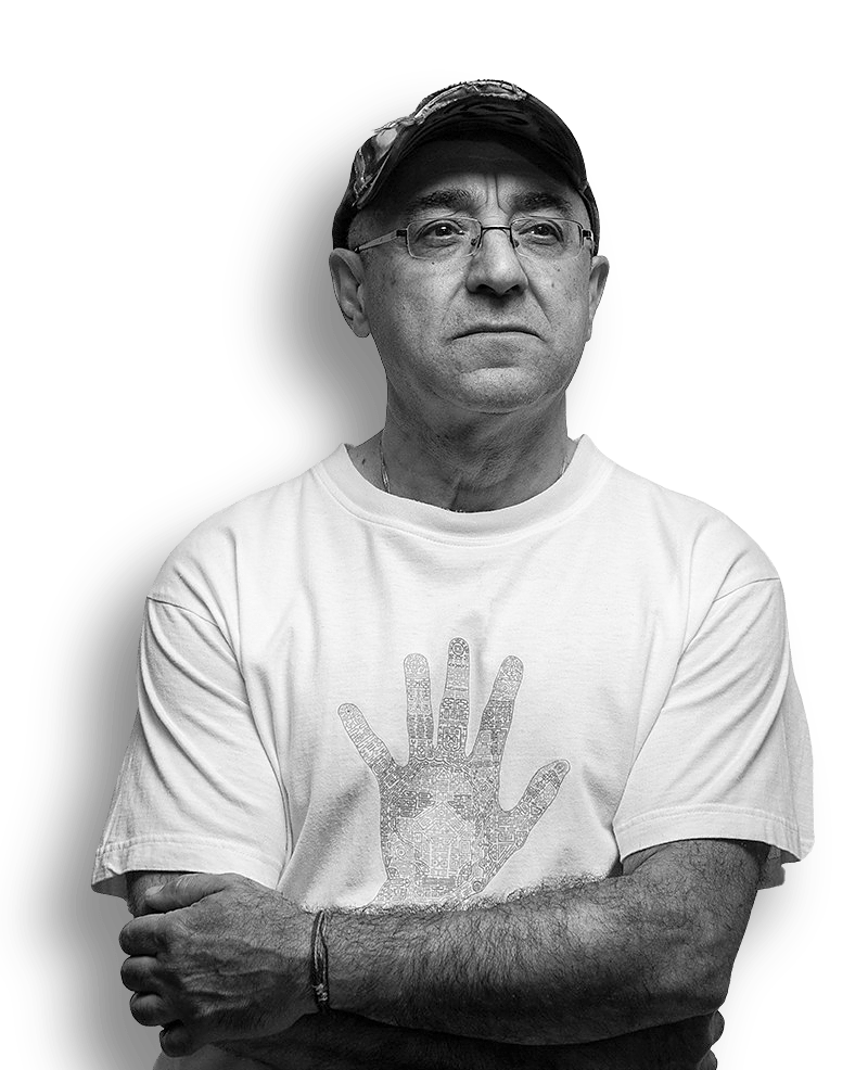 migo-portrait-sw@2x